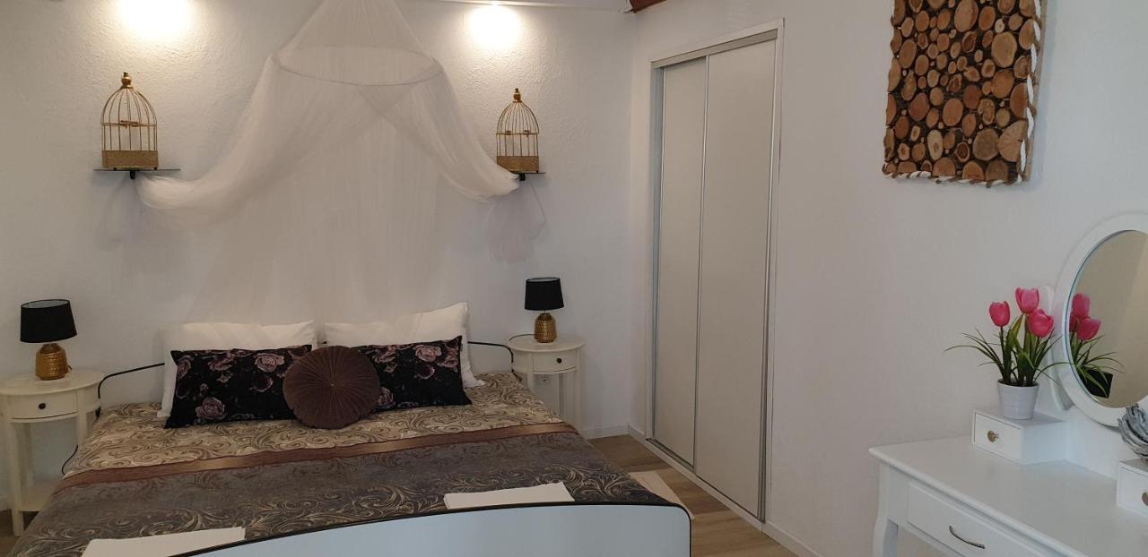 Apartment Marko Senj  Eksteriør billede