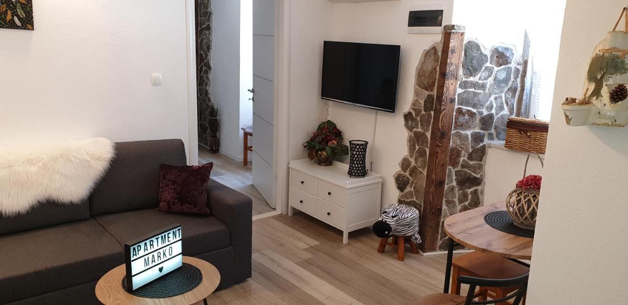 Apartment Marko Senj  Eksteriør billede